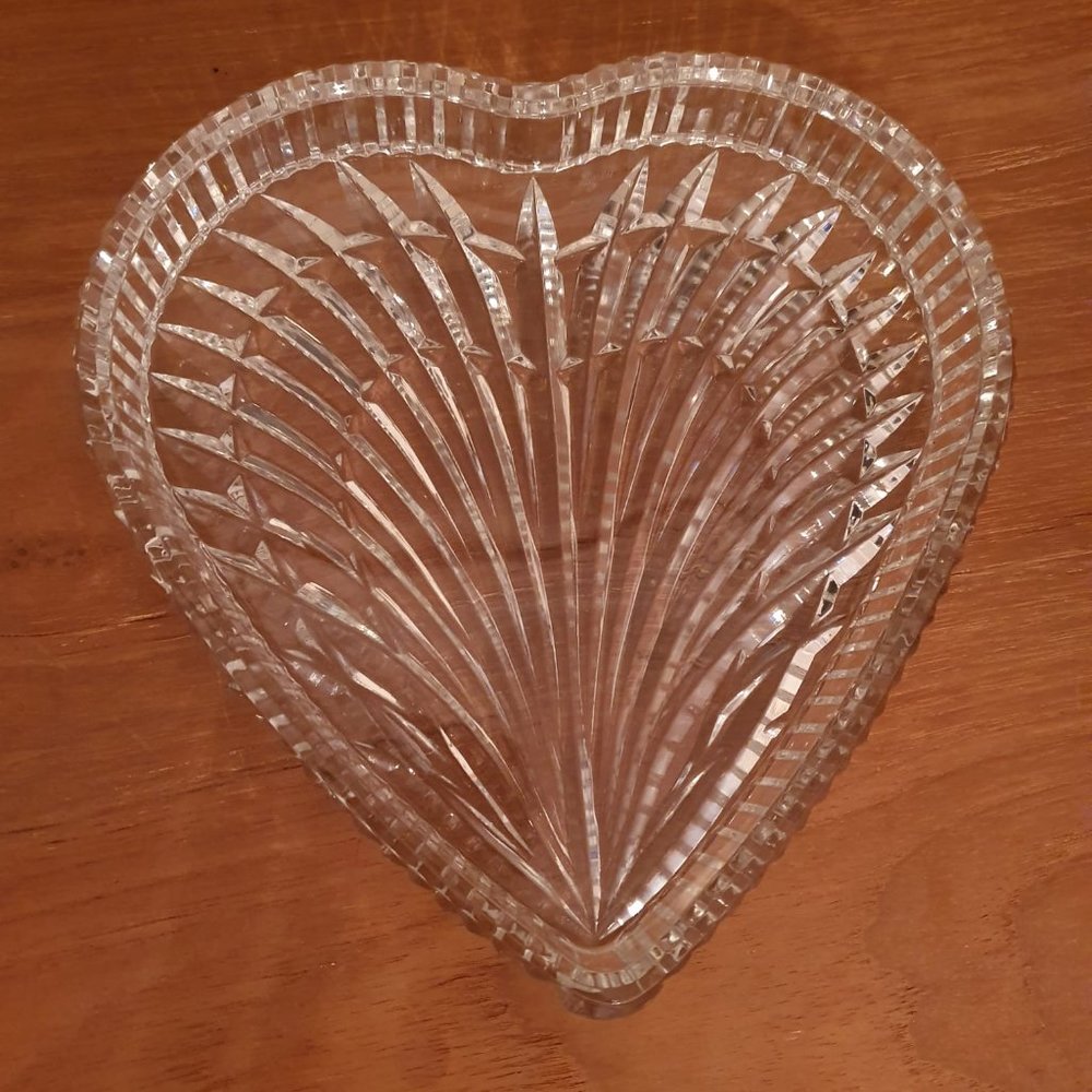 Waterford Crystal Vanity Heart Shaped Tray 7.5" Made in Ireland w/ Box
